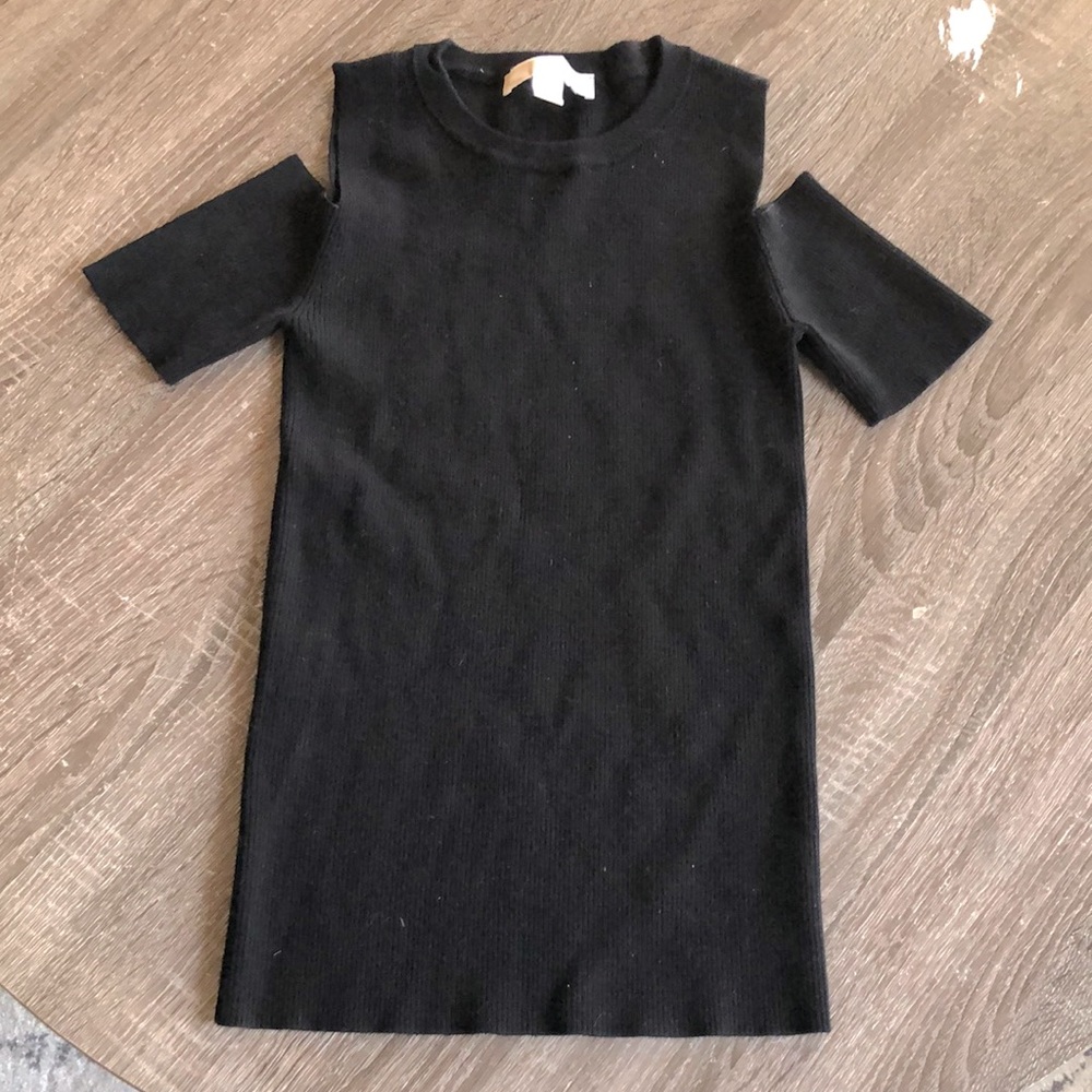 MICHAEL KORS | shoulder cut out ribbed top